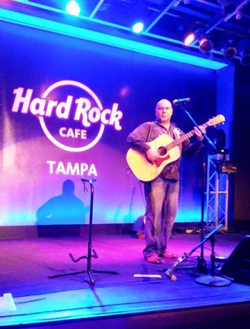 Fred at Hard Rock Cafe' - Tampa Performance
