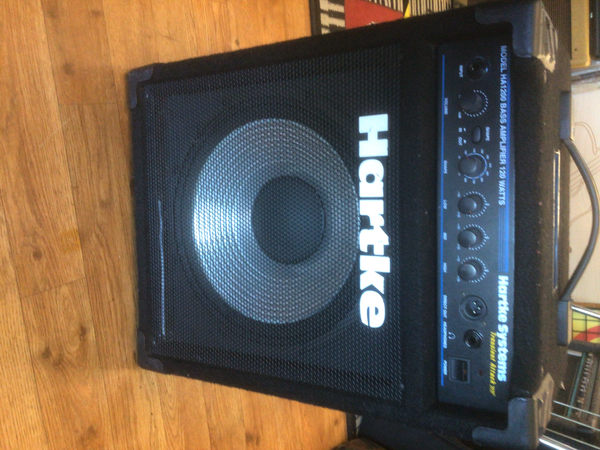 hartke ha1200 kickback 12