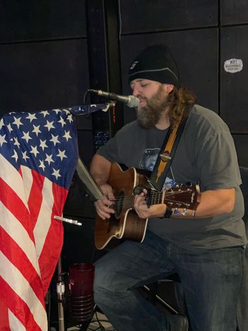 Larry solo at Braselton Brewing Co
