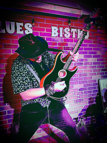 Live at Shrimpy's Blues Bistro | St. Pete Beach, FL
