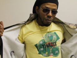 Max-A-Million for J Star. Representing in the Yardie tee! Thanks for the support!
