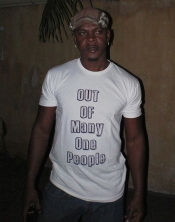 Mr.Vegas supports Jamaican Star!! Rocking the new OUT OF MANY tee
