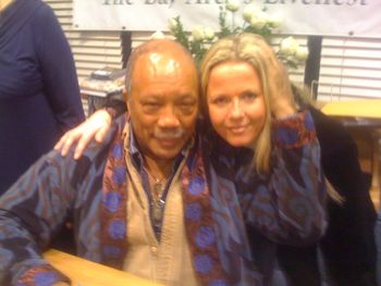 Quincy Jones and me. Sweet meeting
