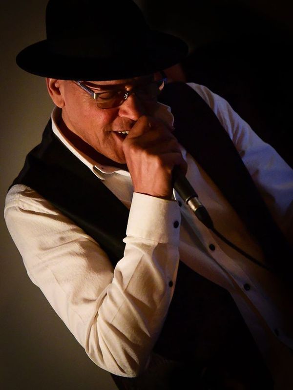 Billy Dixon and his Soul Train Express - Shows