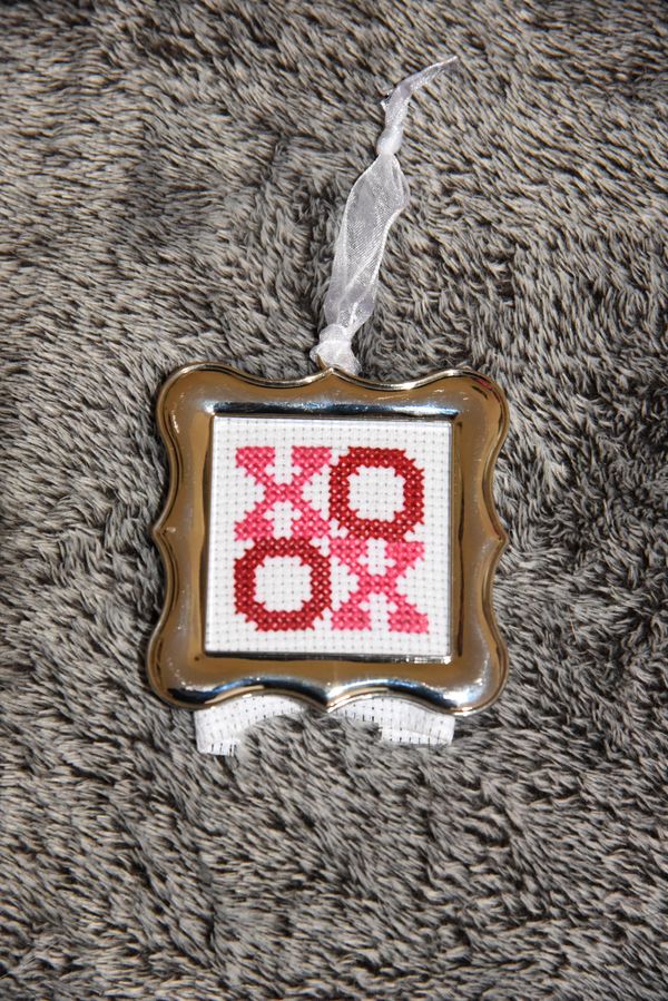 XOXO Cross Stitch
