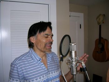 Sal Lopez recording Sufriendo a Solas
