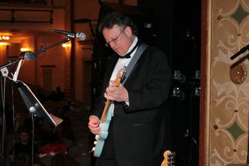 Ken Carroll - play that lead guitar!
