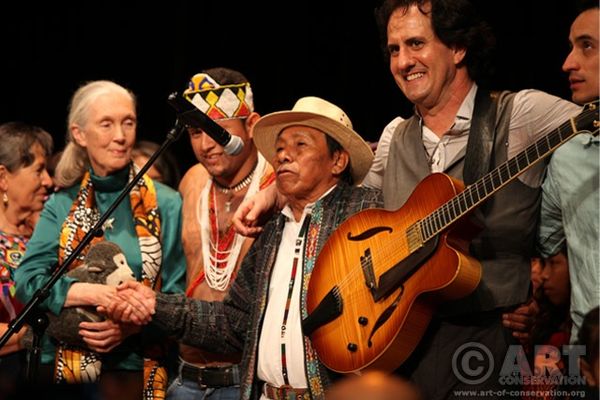 ​On stage in conjunction with Junglewood Panama as musical director for Festival of Biocultural Leadership with Jane Goodall.