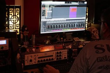 Gary Crause @ Legend Studio - Thailand
