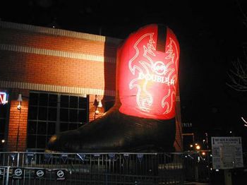2003: Now that's a BIG BOOT!
