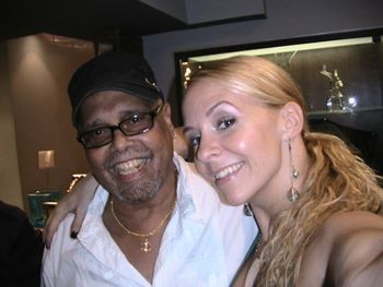 THe late great Michael Stanton whom I was blessed to work with in Singapore when I featured @ Harry's International 3 months. An honor and blessing indeed. He was an incredible musician and friend who worked with Marvin, Aretha & many!..
