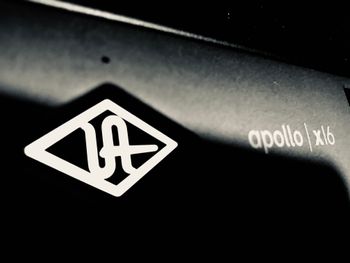 Universal Audio Apollo X16
