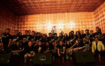 With students at the 2016 Arequipa Sax Festival

