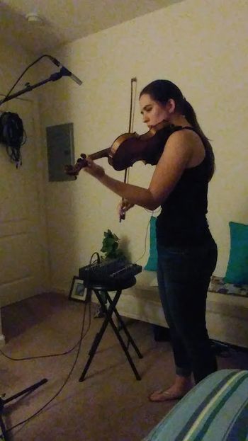 Michelle Martin: Violin
