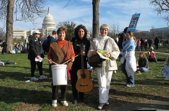 Singer-songwriter for Peace Ingrid Heldt with Sharleen and unknown DC drummer who showed up to play for peace in front of Capitol as Democrats took majority control of Congress in January 2007
