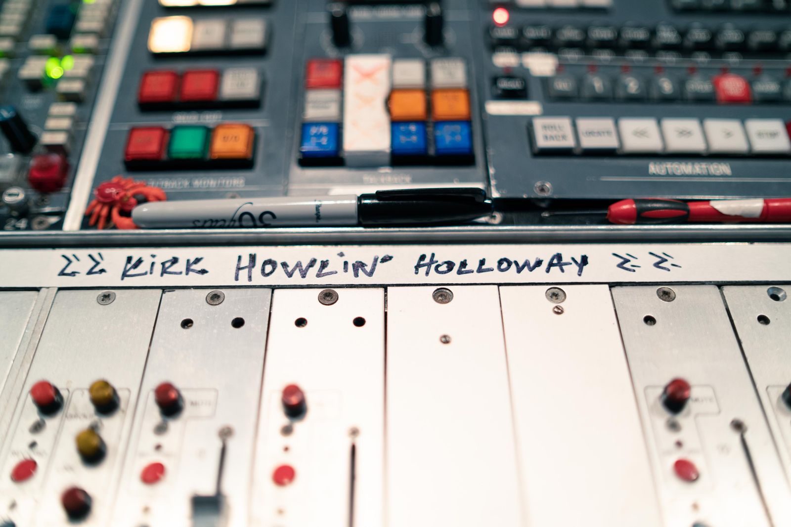 Kirk Holloway Photos