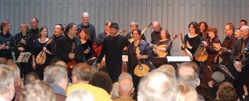Milwaukee Mandolin Orchestra & Linda Binder
