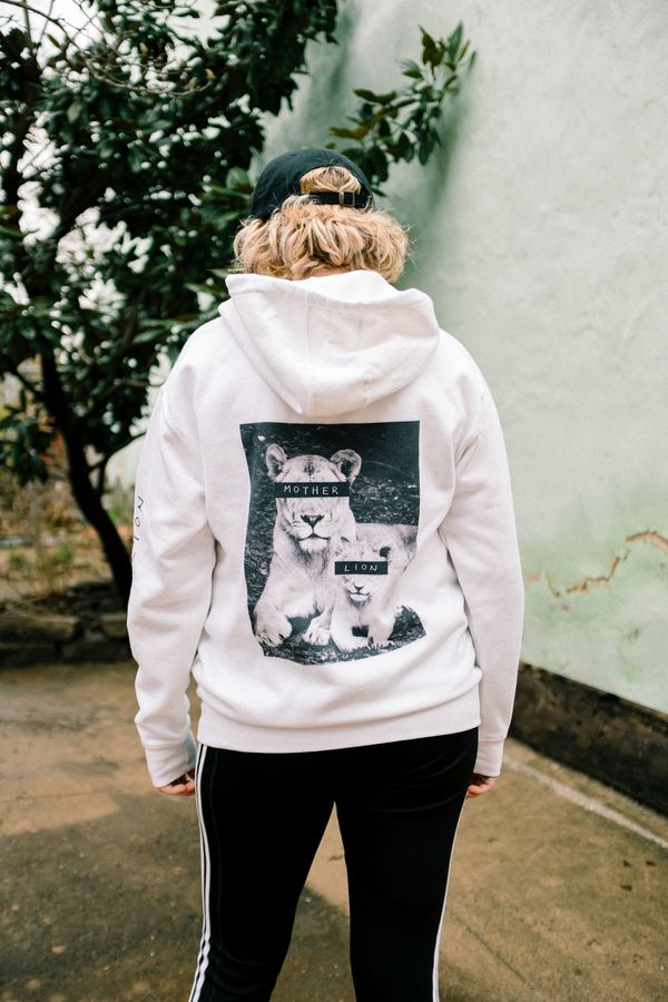 Mother Lion - Store