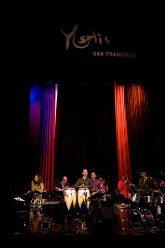 October 28-2008, we released our 3rd recording "Celebrando 20 Años." Our show at San Francisco's own Yoshi's pesented 21 artist, and besides the Band, it showcased Salsa, Flamenco, Tango and Bomba Dancers.
