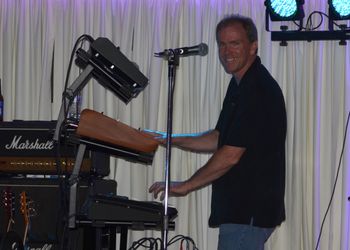 Bill Davidson - Keyboards and Vocals
