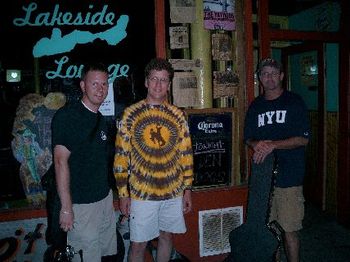 Here's a picture of the Den Dogs!  Aric Hageman, Dave Eisenhauer and me after we played our gig at the Lakeside Lounge, NYC.  What a blast!
