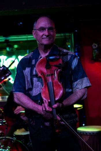 Paul Elliott, fiddler extraordinaire
