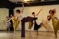 Contemporary Dance and Choreographic Skills Online Class - weekly class 