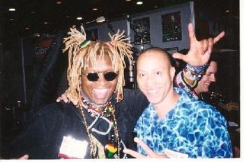 DJ and Bassist T.M. Stevens at Summer Namm Show 2001.
