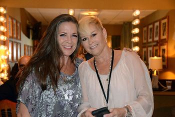 September 26, 2017. Carlene and Lorrie Morgan backstage at the Grand Ole Opry. Photo by Vicki Langdon.

