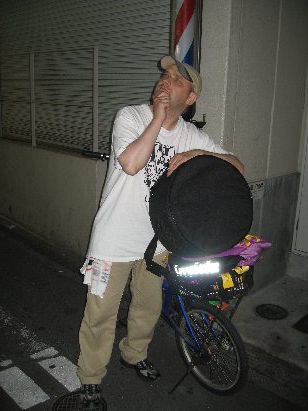 Moray loads his Mean Lean Metabolic Limousine with drums for the 4:30 am 90 minute ride home along the Yamada river
