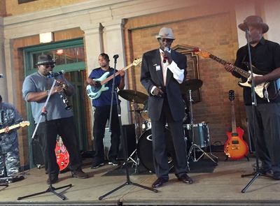 Larry and band at Columbus Park