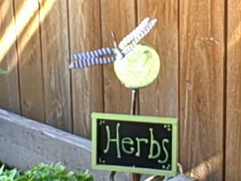 Herb sign in DragonFly holder
