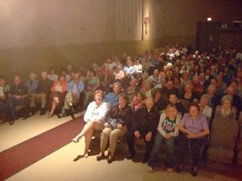 Friday Night's Audience at Patsy & Friends show
