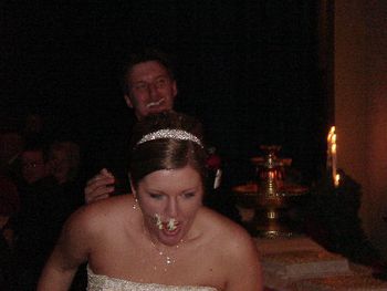 A wedding cake smash!
