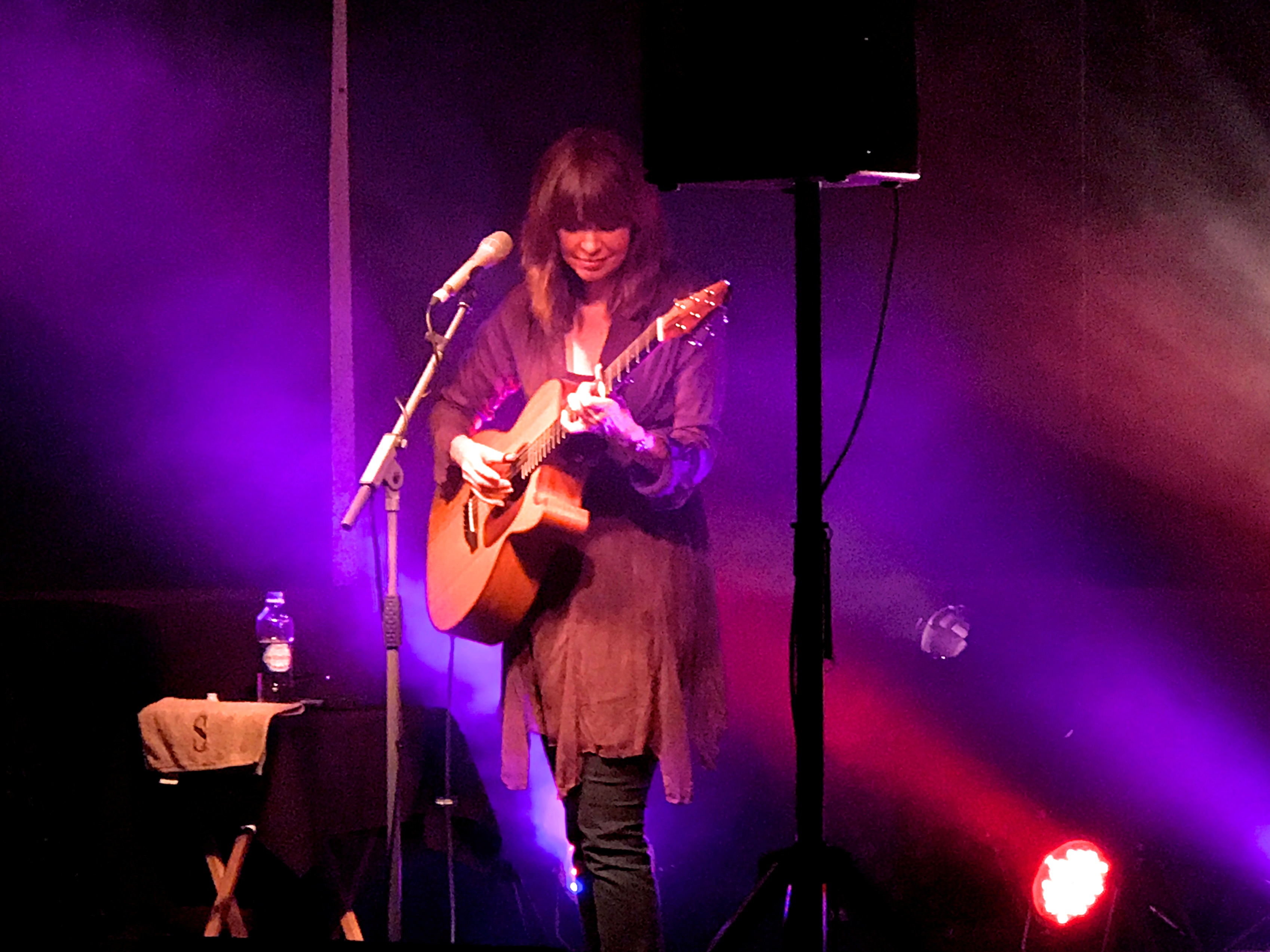 Sarah_McQuaid_live_Evesham