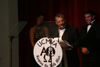 Accepting 2008 Unity Award - Song of the Year!
