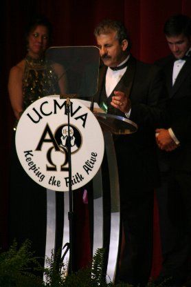Accepting 2008 Unity Award - "Songwriter of the Year"
