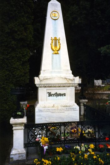 Beethoven grave, Vienna, 1999
