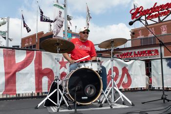 Welcome Larry Marshall on drums for the 2021 Season!
