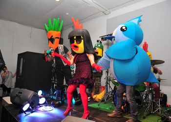 Radioactive_Chicken_Heads_Titmouse_Smash_Party_1 Radioactive Chicken Heads at Titmouse Smash Party 2018. Photo by Fiestaban Photography
