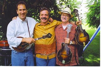 Buddy with mandolin pals Mike Sassano & Wayne Fugate
