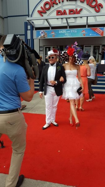 On the Red Carpet and on TV with Sue Jaksich for the 87th Canadian Derby August 20, 2016

