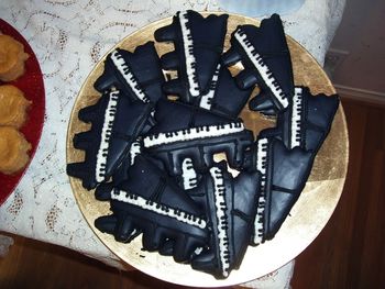Complements Release Musical Cookies
