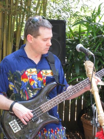 Jim Donaldson-Bass Band w/bass and drums
