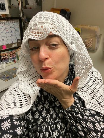 Blowing a kiss backstage as Bobe Tsaytl ("Grandma Tzeitl") in the Off-Broadway production of "Fiddler on the Roof" in Yiddish
