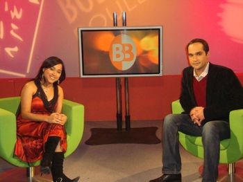 Shweta being interviewed by Mohit Rajhans, Bollywood Boulevard

