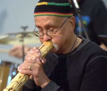 Performing with the Untempered Ensemble at The Commons in Brooklyn, December 2014 © R.I. Sutherland-Cohen / www.jazzexpressions.org
