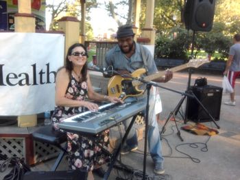 Tremont Farmers Market anitakeys and Ryann Anderson play TFM
