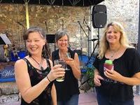Wicked Sisters at Renegade Winery 