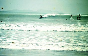 bit of a nice clean morning session ....Waipu .summer of '65 Tui and the crew havin fun.....do you remember those warm clean summer Saturday mornings....how nice was it surfing those nice clean groundswell lines!!!!

